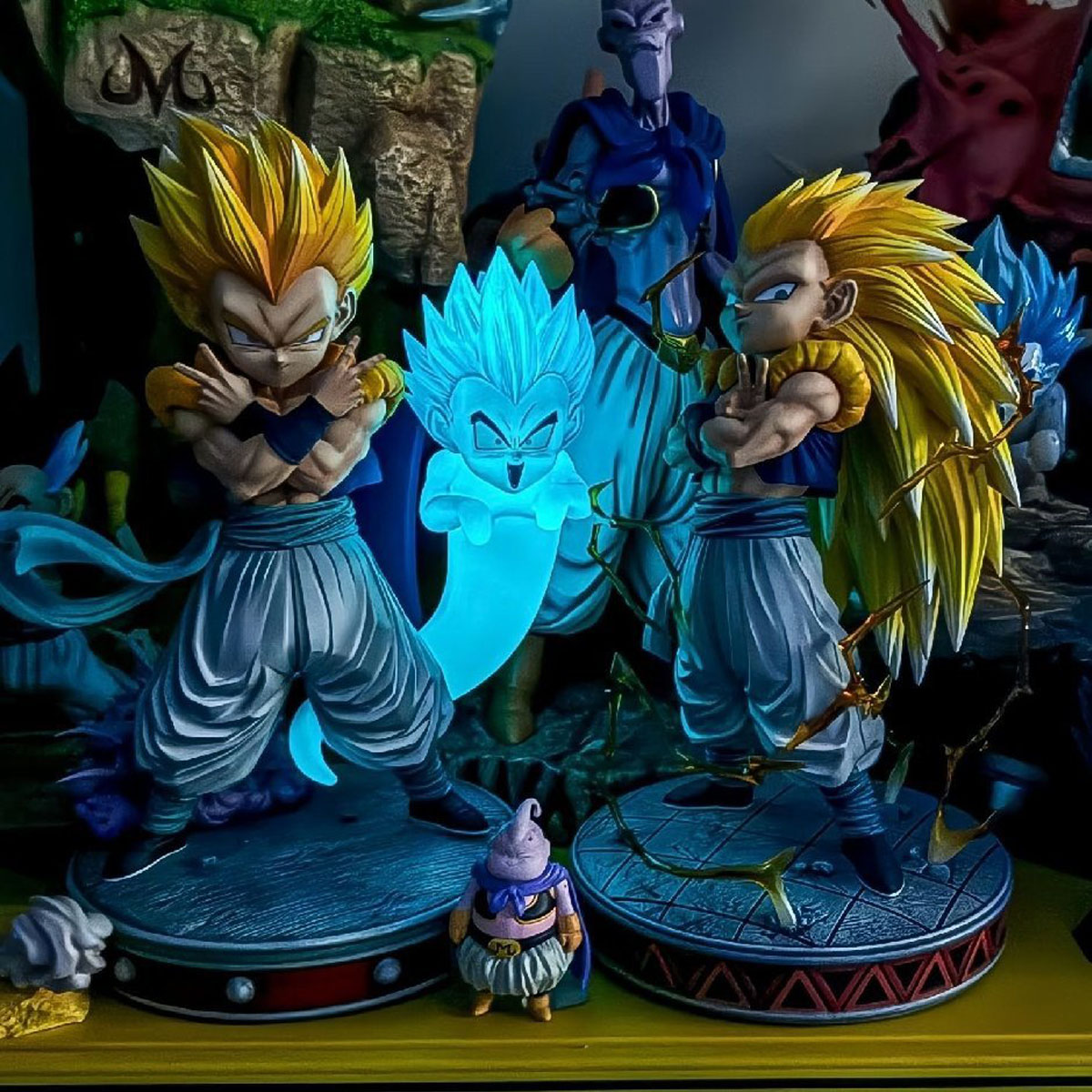Resin Art Dragon Ball Z - لعبة دراغون بول Z أرقام سوبر