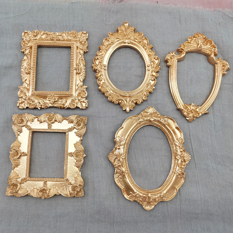 Resin Art Photo Frame - إطار صورة صغير ذهبي صغير دعائم