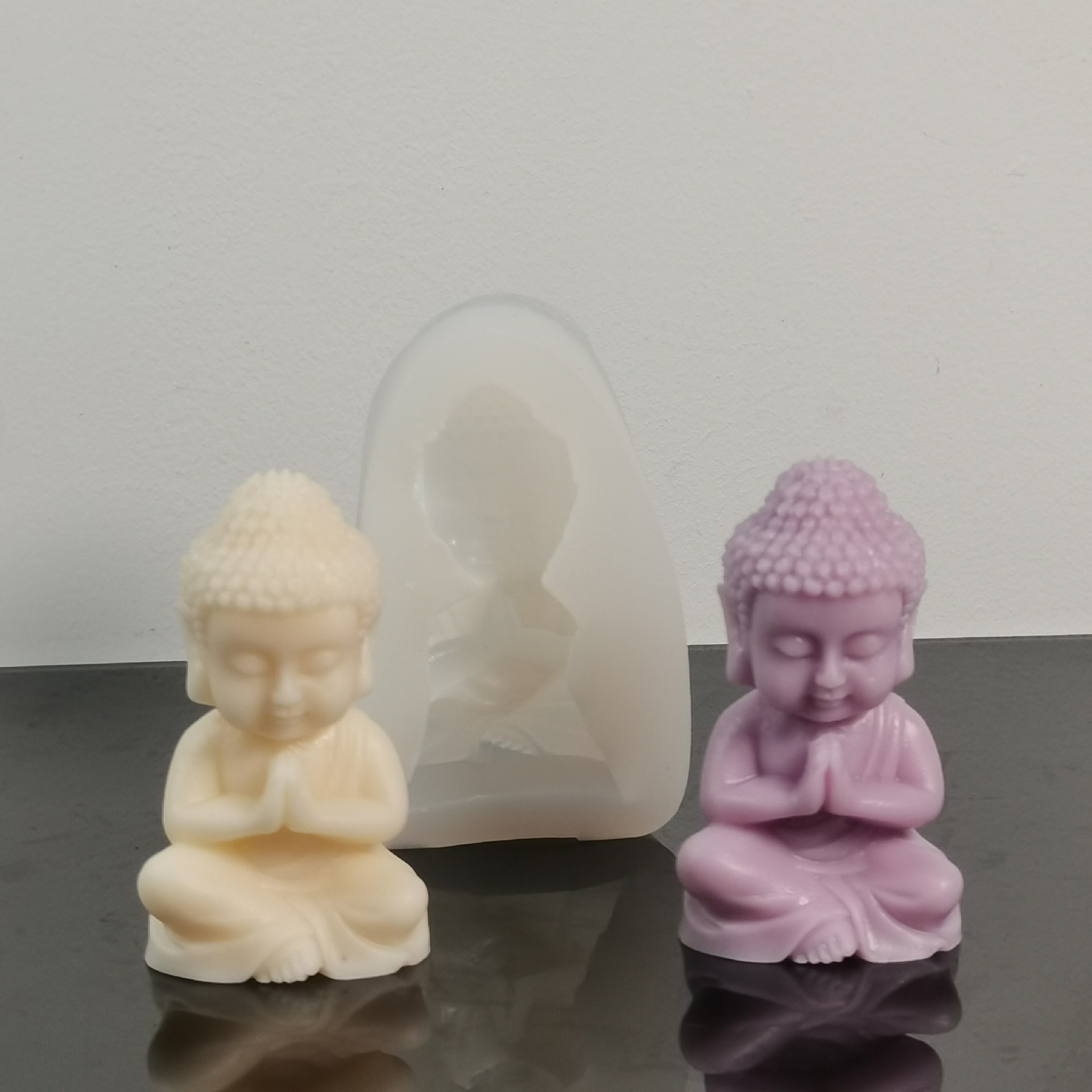 قالب شموع من السيليكون Maitrey - مراجعة Resin Art Furniture وسعره