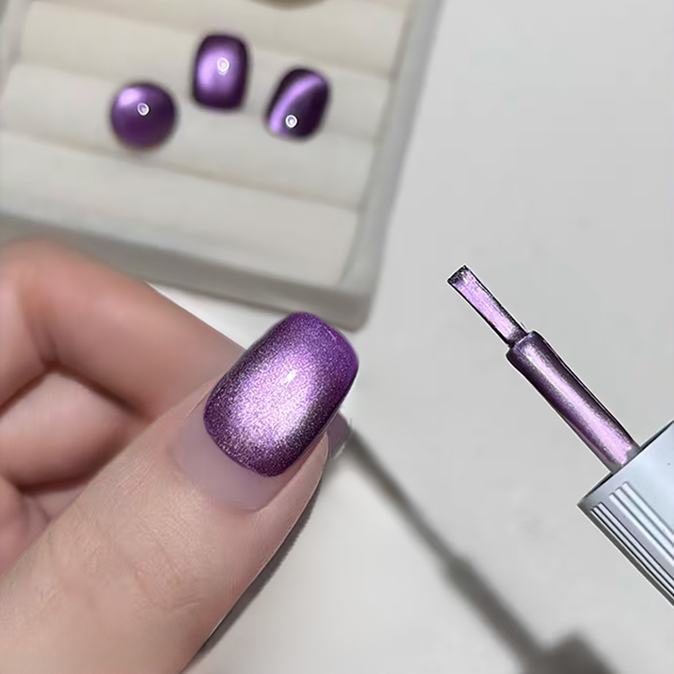 طلاء أظافر جل عين القط الأرجوا - مراجعة Resin Art Purple وسعره